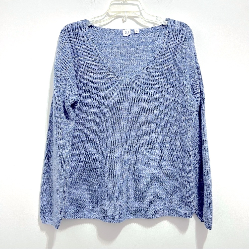 GAP Women’s V-Neck Blue Knit Sweater